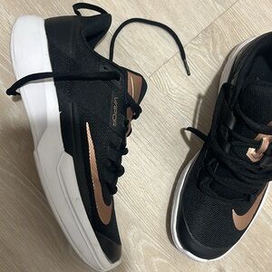 Nike Black and Copper Women's Shoes